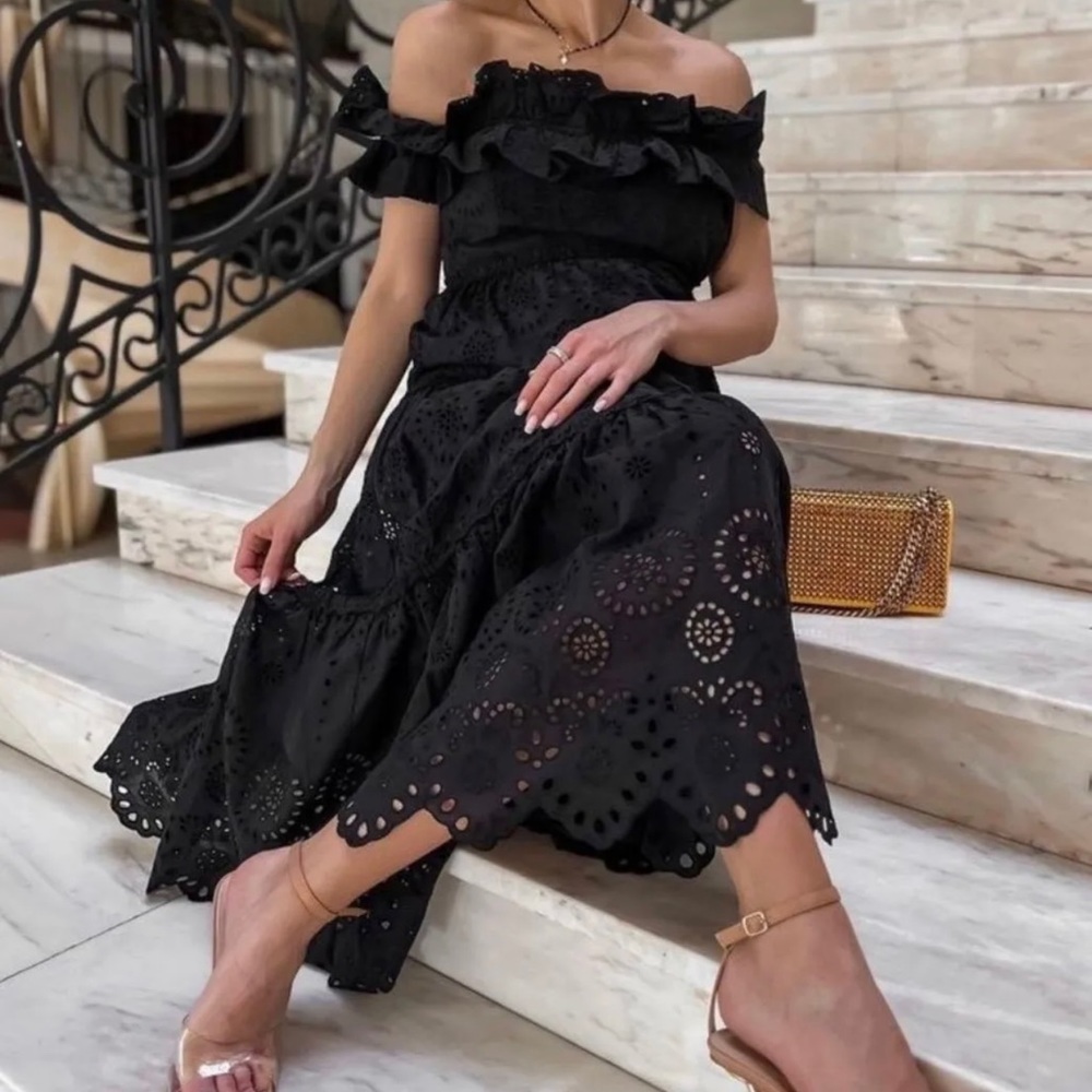 ZARA EMBROIDERED MIDI DRESS BLACK SIZE XS - Picture 2 of 5